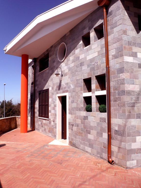 Casa Vacanze Villa Pina Матера Экстерьер фото